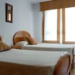 Piso Espacioso En El Centro Apartment Ribeira