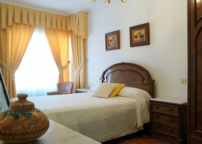 Piso Espacioso En El Centro Con Plaza De Garage Apartment Ribeira